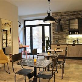INDUSTRIAL CHIC HOUSE - Private parking, Hotel in Orvieto