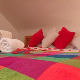 tranquil apartment near Kenmare, Hotel in Lomanagh