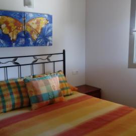 Casa individual barrio las escuelas, hotel in Hazas de Cesto