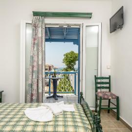 Polemis Studios & Apartments