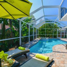 Contemporary Pool Villa I - Pool & Jacuzzi - Nearby Beach, hotel di Venice