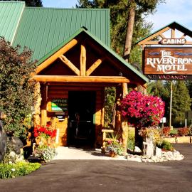 Riverfront Motel & Cabins、Thompson Fallsのホテル