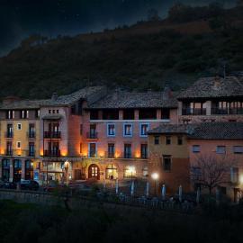 Hotel Santa Maria de Alquezar – hotel w mieście Alquézar