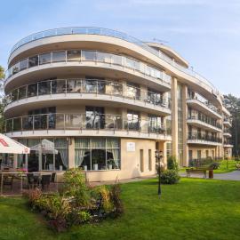 Grand Kapitan Medi Spa, hotel in Ustronie Morskie