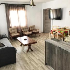 The Hillhouse near Alexandroupolis (Ground floor), hotel a Alexandrúpoli