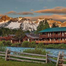 Redfish Riverside Inn, hotel en Stanley
