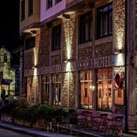 Viesnīca Hotel Castillo del Alba pilsētā Pola de Somjedo