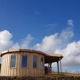 Skye Cabins, hotel in Skeabost