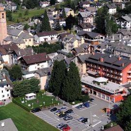 Stella Alpina Hotel e Ristorante, hotel u gradu Druonjo