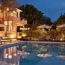Lena Mare Boutique Hotel, hotelli kohteessa Acharavi