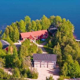 Santa's Little Village - Hotel Uitonniemi, hotel en Kemijärvi