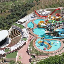 Gold City 1+1 Villa in Free Aquapark, hotel u Alanji