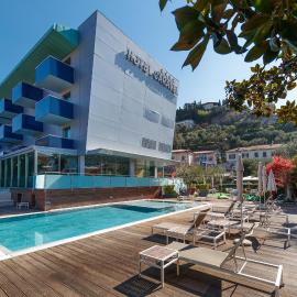 Caravel Bike Hotel, hotel in Nago-Torbole