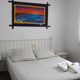 Hostal Milmarcos, hotel in Zaragoza