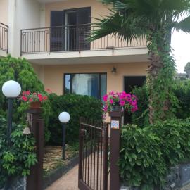 Villa Muse Holiday oasi sul mare di CapoMulini, Acireale - Sicilia, Italy Locazione Turistica