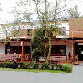 Hotel i Camping Tramp, hotelli Toruńissa