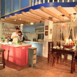Happiness Vacation House, hotel a Luodong