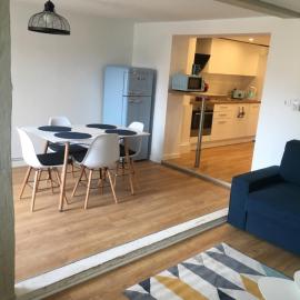 Les Appartements de Home Petite Venise, хотел в Колмар