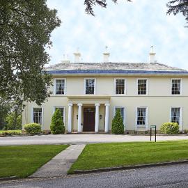 Eastwood Hall, хотел в Ийстуд
