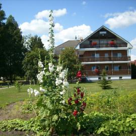 Haus Panorama, hotel i Tylkowo