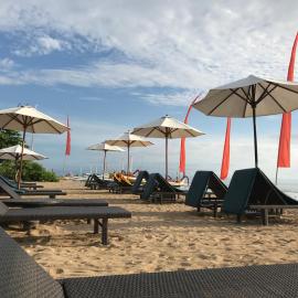 Sanur में, होटल Besakih Beach Hotel