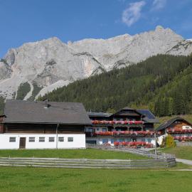 Feichtlehnerhof, hotel u gradu Ramzau am Dahštajn