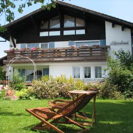 Gästehaus Alpenland, hotel u gradu Halbleh
