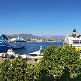Hotel le Dauphin, hotell i Ajaccio