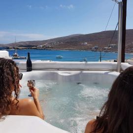 AMO Folegandros, hôtel à Karavostasi