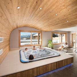 Logis Hotel & Spa Beau-Site، فندق في سان جان دو سكست