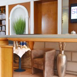 Palazzo Hotel - direkt im Zentrum, hotel in Mönchengladbach