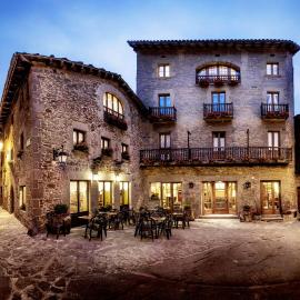 Hotel Hostal Estrella, hotell i Rupit