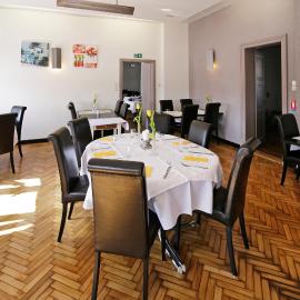 Hôtel Restaurant Au Coucou, hotel sa Pulversheim