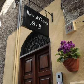 B&B Notti d'Oriente, hôtel à Sutri