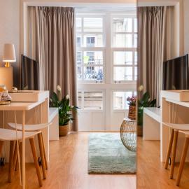 APARTAMENTOS FRANJA 55, hotel in A Coruña