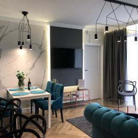 Family & Business Sauna Apartments No 4 Leśny nad Zalewem Cedzyna - 2 Bedroom with Private Sauna, Bath with Hydromassage, Terrace, Parking, Catering Options, hotel en Kielce