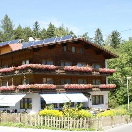 Gasthof Hirschen, hotelli kohteessa Wenns