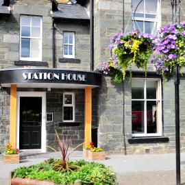 Station House - Room Only, Hotel in Aberfeldy