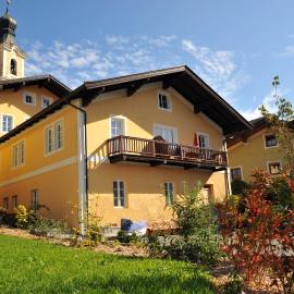 Appartements Altes Gericht, hotel sa Hopfgarten im Brixental