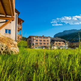 Almhotel Kärnten, отель в Зонненальпе-Насфельде
