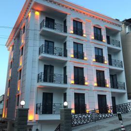 White Golden Suite Hotel