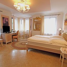 Hotel Villa Toscana, hotell i Gersthofen