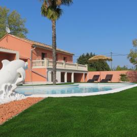 Maison 3 étoiles et Studio 3 étoiles indépendants avec piscine