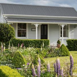 Laurella Cottage