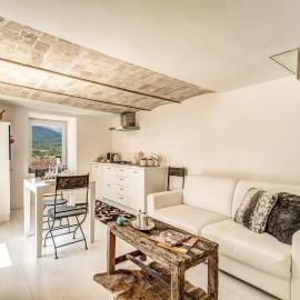 Appartamento di design con vista sui monti, отель в городе Рокка-ди-Меццо