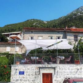 Guesthouse Žmukić, готель у місті Пераст