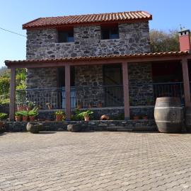 Recantos do Castanheiro, hotel in Porto Moniz