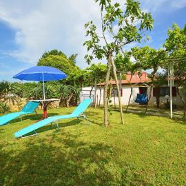 Holiday Home Aron by Interhome