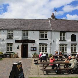The Raven Inn، فندق في روثين