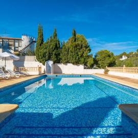 Holiday Home Sunshine by Interhome